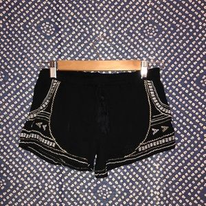 Rip Curl cute beachy black short shorts